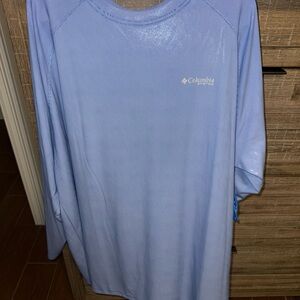 Columbia Navy Blue Patterned Shirt